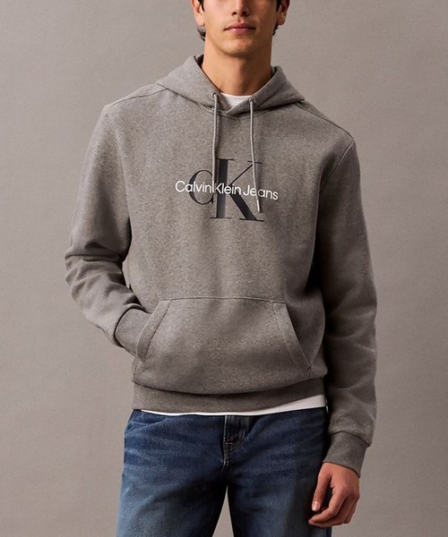 カルバンクライン ロゴ フーディー パーカー Calvin Klein（カルバン・クライン） パーカー プルオーバーパーカー