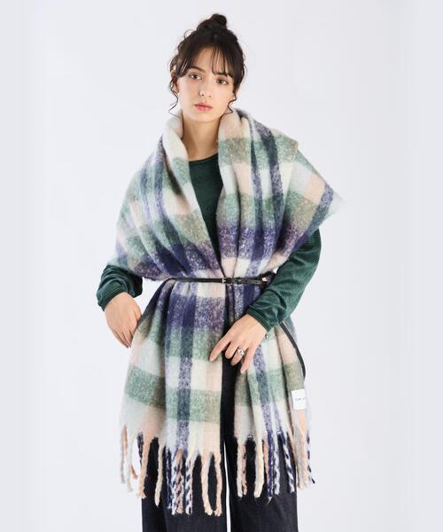 agne's b. 　アニエスベー　チェック柄 ブラック/グリーン マフラー agne's b. アニエスベー チェック柄 ブラック/グリーン マフラー