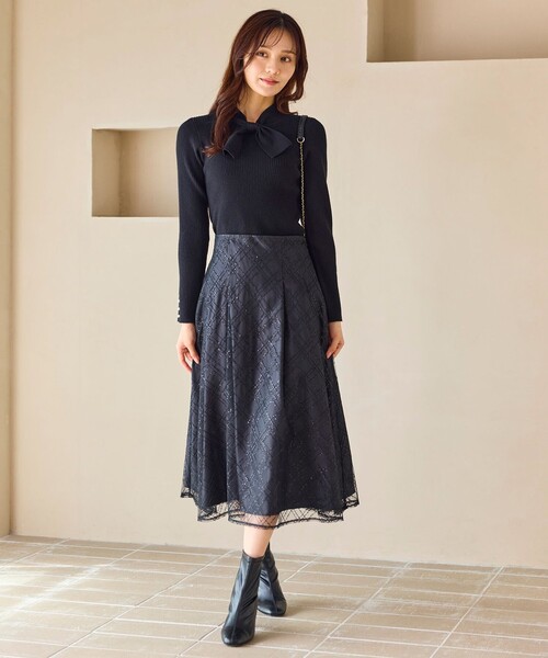 Feroux(フェルゥ)の「きらめきチェックフレア スカート(スカート・レディース・ブラック系/ホワイト系・MEDIUM/SMALL)」の17枚目の写真