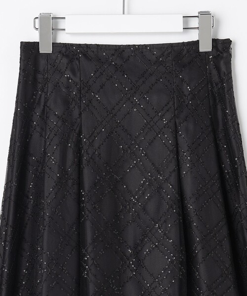 Feroux（フェルゥ）の「きらめきチェックフレア スカート（スカート・レディース・ホワイト系/ブラック系・SMALL/MEDIUM）」の13枚目の写真