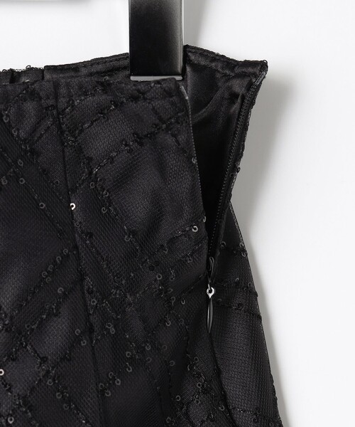 Feroux（フェルゥ）の「きらめきチェックフレア スカート（スカート・レディース・ホワイト系/ブラック系・SMALL/MEDIUM）」の15枚目の写真