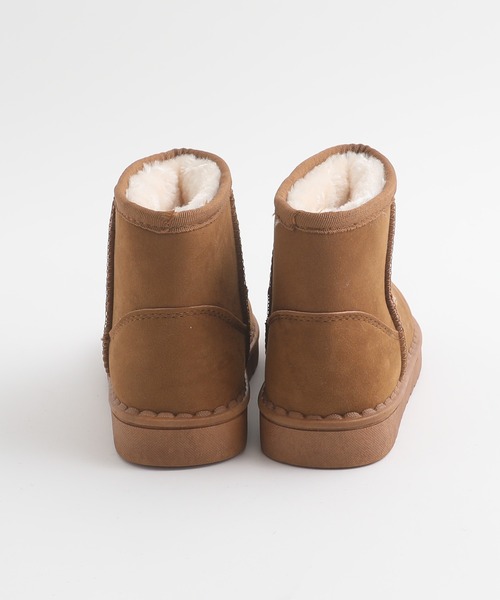 URBAN CHERRY（アーバンチェリー）の「内ボアムートンブーツ（ブーツ・キッズ・ブラウン/ブラック・18.0cm/19.0cm/20.0cm/21.0cm/22.0cm）」の13枚目の写真