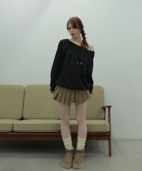 M DOLLY(エムドリー)の「front ribbon ombra sweat tops/フロントリボンオンブラスウェットトップス(スウェット・レディース・ブラック/グレー・FREE)」の8枚目の写真