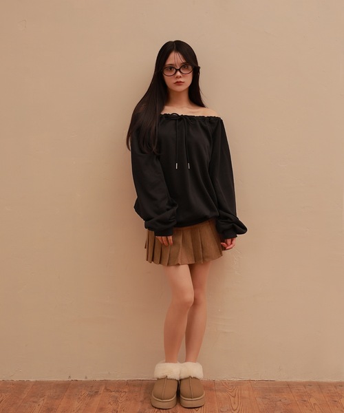M DOLLY(エムドリー)の「front ribbon ombra sweat tops/フロントリボンオンブラスウェットトップス(スウェット・レディース・ブラック/グレー・FREE)」の14枚目の写真
