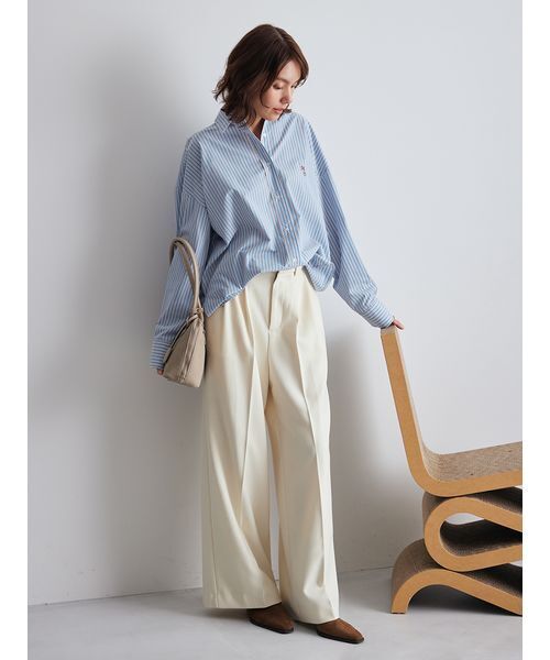 Mila Owen（ミラオーウェン）の「コーデュロイライク2タックワイドパンツ（その他パンツ・レディース・キャメル/レッド/アイボリー・0/1/00）」の2枚目の写真