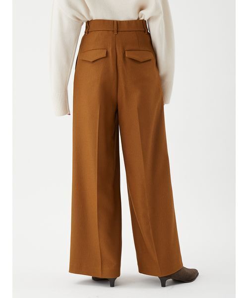 Mila Owen（ミラオーウェン）の「コーデュロイライク2タックワイドパンツ（その他パンツ・レディース・キャメル/レッド/アイボリー・0/1/00）」の10枚目の写真