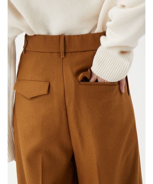 Mila Owen（ミラオーウェン）の「コーデュロイライク2タックワイドパンツ（その他パンツ・レディース・キャメル/レッド/アイボリー・0/1/00）」の13枚目の写真