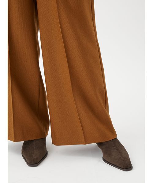 Mila Owen（ミラオーウェン）の「コーデュロイライク2タックワイドパンツ（その他パンツ・レディース・キャメル/レッド/アイボリー・0/1/00）」の14枚目の写真