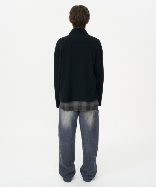 INSILENCE(インサイロンス)の「ダメージウォッシュデニムパンツ グレー(デニムパンツ・レディース・その他・LARGE/SMALL/MEDIUM)」の3枚目の写真