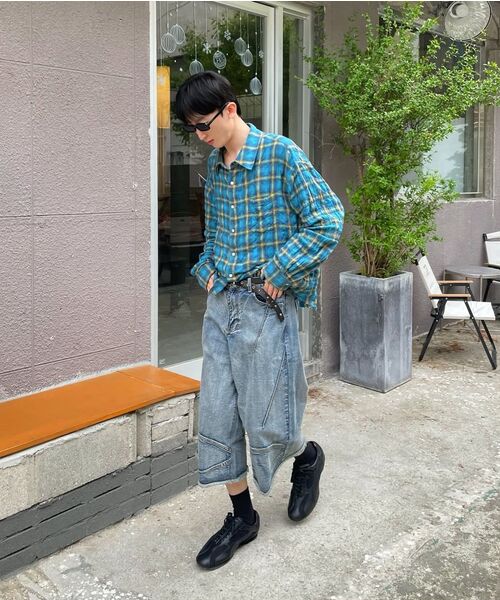 DNSR(ディーエヌエスアール)の「マルチダートバミューダデニムパンツブルー(その他パンツ・メンズ・その他・LARGE/X-LARGE/SMALL/MEDIUM)」の7枚目の写真