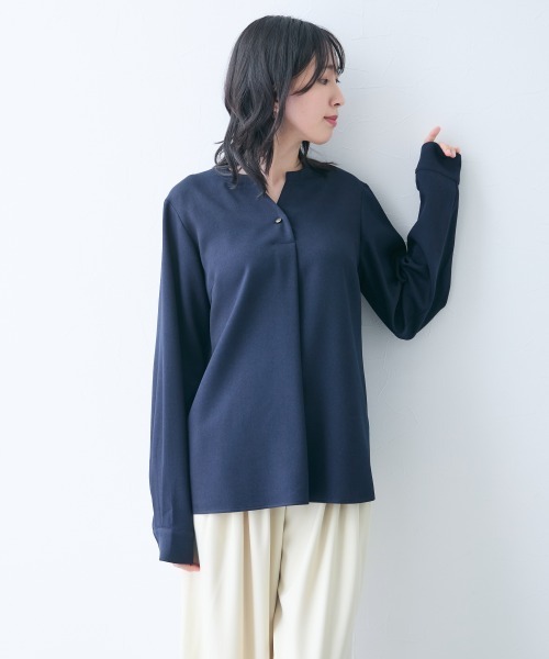 slattgir(スラットジール)の「高身長 表面微起毛キーネックブラウス(トールサイズ)(シャツ/ブラウス・レディース・ブラック/ネイビー・TLL/TL/TM/T5L/T4L/T3L)」の8枚目の写真