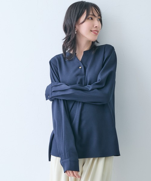 slattgir(スラットジール)の「高身長 表面微起毛キーネックブラウス(トールサイズ)(シャツ/ブラウス・レディース・ブラック/ネイビー・TLL/TL/TM/T5L/T4L/T3L)」の9枚目の写真