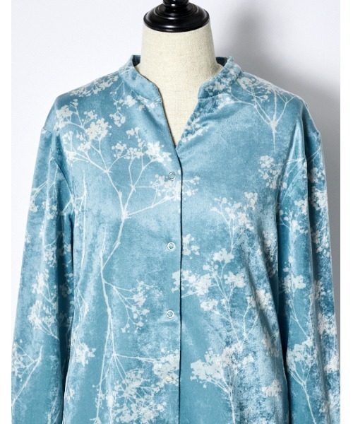 RUMCHE（ラムシェ）の「Tree Shade Velour Dress / ツリーシェイドベロアドレス（ワンピース・レディース・ブラック/カーキ/サックスブルー・SMALL/MEDIUM）」の14枚目の写真