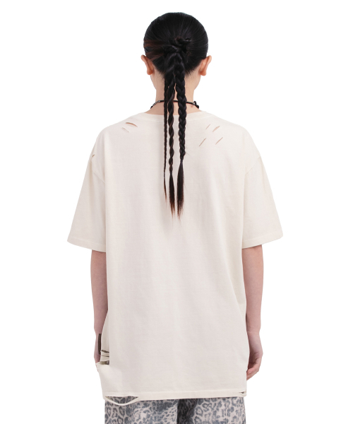 DEFGARMENTS（デフグラメンツ）の「PIG SUMMER T-SHIRTS [IVORY]（Tシャツ/カットソー・レディース・アイボリー・MEDIUM/LARGE）」の4枚目の写真