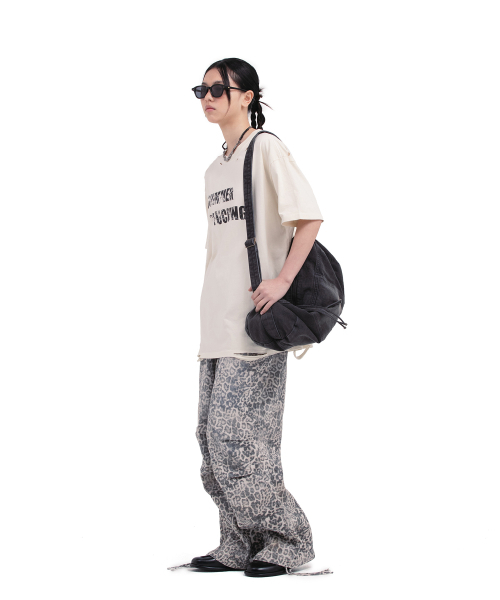 DEFGARMENTS（デフグラメンツ）の「PIG SUMMER T-SHIRTS [IVORY]（Tシャツ/カットソー・レディース・アイボリー・MEDIUM/LARGE）」の9枚目の写真