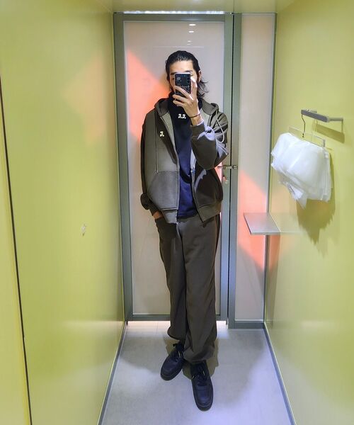 Rest&Recreation（レストアンドレクリエーション）の「COLORATION FLEECE JOGGER PANTS - KHAKI（スウェットパンツ・レディース・その他・SMALL/LARGE）」の4枚目の写真