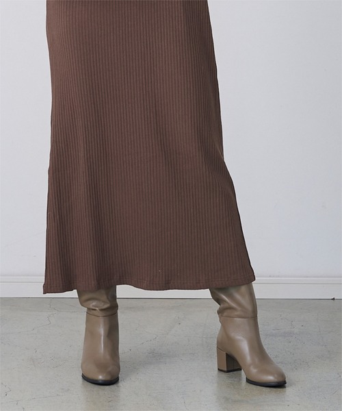 UR'S（ユアーズ）の「クルーネックリブワンピース（ワンピース・レディース・ブラック/チャコール/ブラウン・M/S）」の19枚目の写真