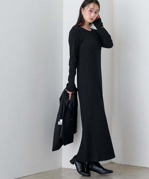 UR'S（ユアーズ）の「クルーネックリブワンピース（ワンピース・レディース・ブラック/チャコール/ブラウン・M/S）」の4枚目の写真