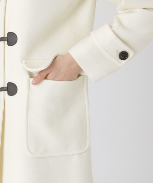 BLUE LABEL CRESTBRIDGE（ブルーレーベルクレストブリッジ）の「【一部店舗限定】メルトンダッフルコート（ダッフルコート・レディース・ダークネイビー/オフホワイト・38/36）」の6枚目の写真