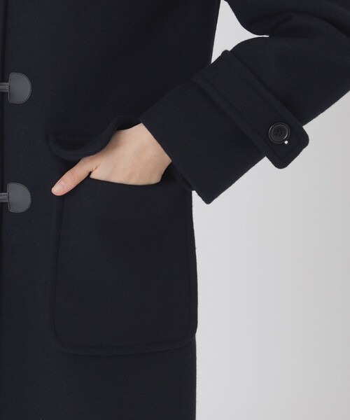 BLUE LABEL CRESTBRIDGE（ブルーレーベルクレストブリッジ）の「【一部店舗限定】メルトンダッフルコート（ダッフルコート・レディース・ダークネイビー/オフホワイト・38/36）」の12枚目の写真