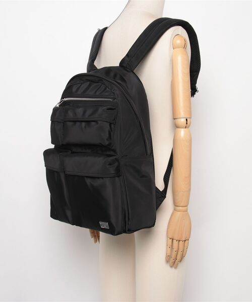 DIESEL（ディーゼル）の「メンズ バックパック MULTI-PKTS BACKPACK X（バックパック/リュック・メンズ・ブラック・FREE）」の5枚目の写真