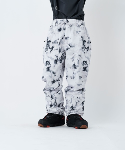 Ocean Pacific(オーシャンパシフィック)の「【OP:オーピー】レディースバルーンシルエットスノーパンツ スキー スノボー(その他パンツ・レディース・ブラック/ホワイト×ピンク/ベージュ/ネイビー・SMALL/MEDIUM/LARGE)」の2枚目の写真