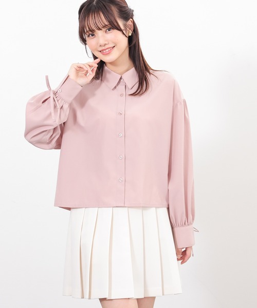 Honeys(ハニーズ)の「袖リボンショート丈シャツ(シャツ/ブラウス・レディース・ホワイト/ピンク/サックスブルー系/ブルー/ホワイト×ブルー・M/L/S)」の15枚目の写真