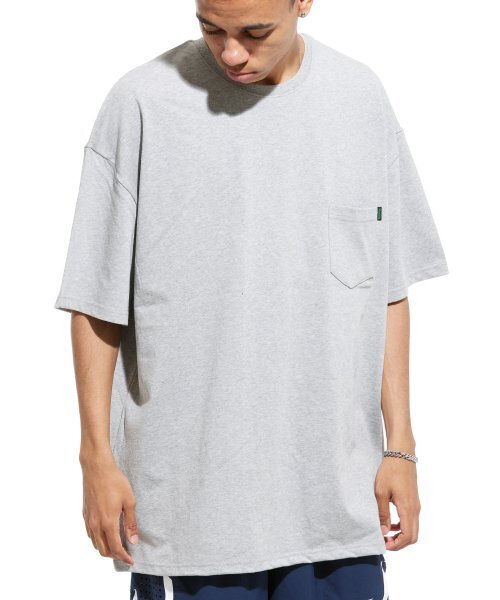 CREAM SODA LAB(クリームソーダラボ)の「オーバーサイズ無地ポケット半袖Tシャツグレー(Tシャツ/カットソー・メンズ・その他・MEDIUM/X-LARGE/LARGE)」の1枚目の写真