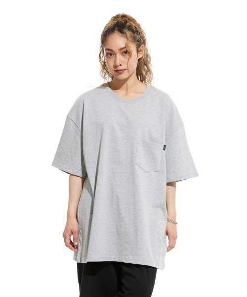 CREAM SODA LAB(クリームソーダラボ)の「オーバーサイズ無地ポケット半袖Tシャツグレー(Tシャツ/カットソー・メンズ・その他・MEDIUM/X-LARGE/LARGE)」の6枚目の写真