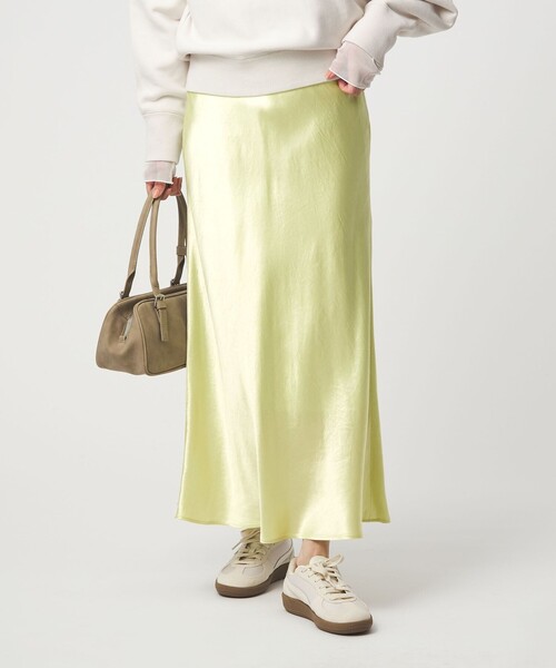 green label relaxing（グリーンレーベルリラクシング）の「サテン ナロー スカート（スカート・レディース・オフホワイト/モカ/イエロー・36/38）」の3枚目の写真