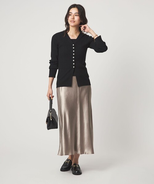 green label relaxing（グリーンレーベルリラクシング）の「サテン ナロー スカート（スカート・レディース・オフホワイト/モカ/イエロー・36/38）」の7枚目の写真