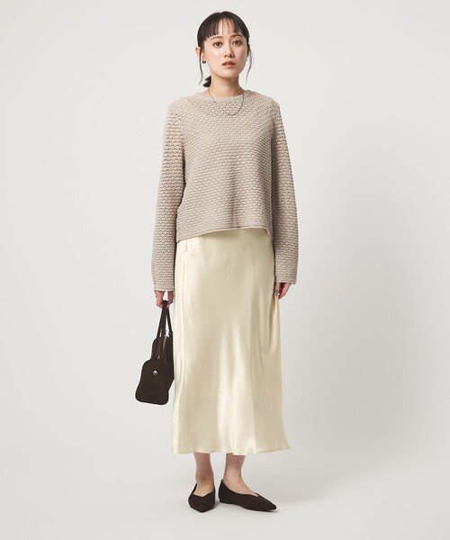 green label relaxing（グリーンレーベルリラクシング）の「サテン ナロー スカート（スカート・レディース・オフホワイト/モカ/イエロー・36/38）」の9枚目の写真