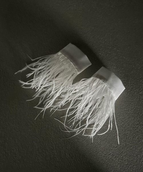 Kotoe（コトエ）の「フェイクフェザー 付け袖（アームカバー・レディース・ホワイト・FREE）」の9枚目の写真