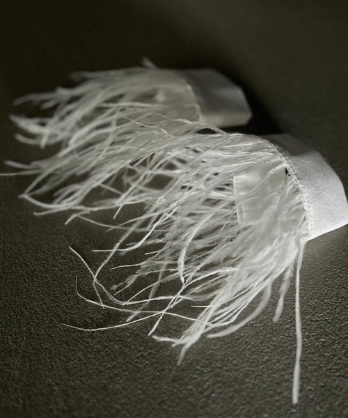 Kotoe（コトエ）の「フェイクフェザー 付け袖（アームカバー・レディース・ホワイト・FREE）」の10枚目の写真