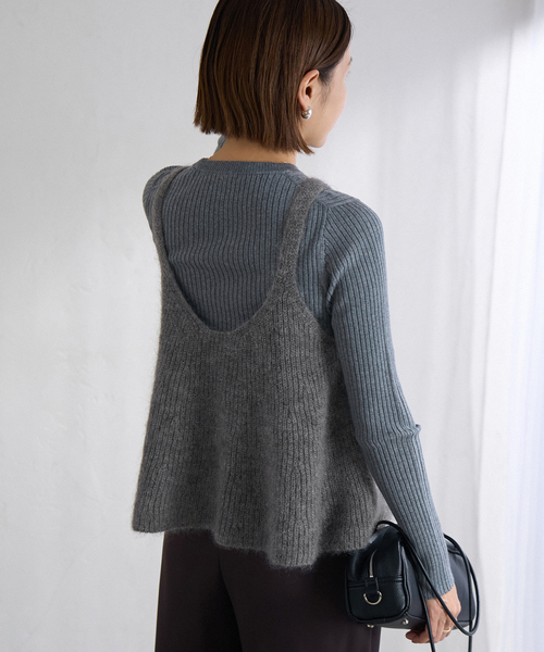 IENA（イエナ）の「《WEB限定/追加》モヘヤミックスフレアタンク（ベスト・レディース・チャコールグレー・FREE）」の15枚目の写真