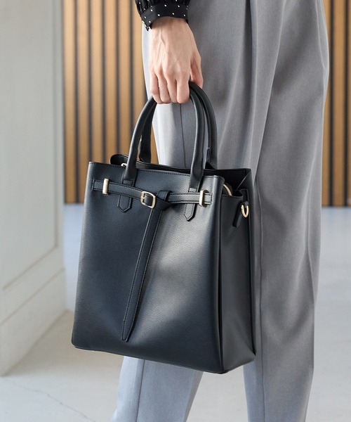 Honeys（ハニーズ）の「ノットベルトハンドバッグ（ハンドバッグ・レディース・アイボリー/グレー系その他/ブラック・FREE）」の2枚目の写真