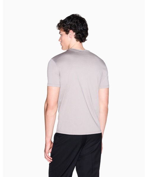 ARMANI EXCHANGE（アルマーニエクスチェンジ）の「【A|X アルマーニ エクスチェンジ】AXロゴ 半袖クルーネックTシャツ/REGULAR（Tシャツ/カットソー・メンズ・グレイッシュベージュ/ブラック・LARGE/MEDIUM/SMALL/X-LARGE/XX-LARGE/X-SMALL）」の7枚目の写真