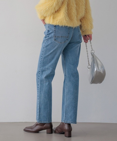 BAYFLOW（ベイフロー）の「[美脚見えシルエット]ベーシックストレートデニム（デニムパンツ・レディース・ブルー/ライトブルー・SMALL/MEDIUM）」の21枚目の写真