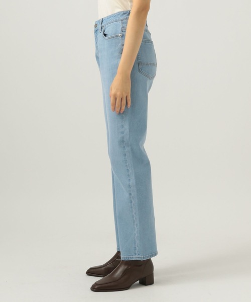 BAYFLOW（ベイフロー）の「[美脚見えシルエット]ベーシックストレートデニム（デニムパンツ・レディース・ブルー/ライトブルー・SMALL/MEDIUM）」の5枚目の写真