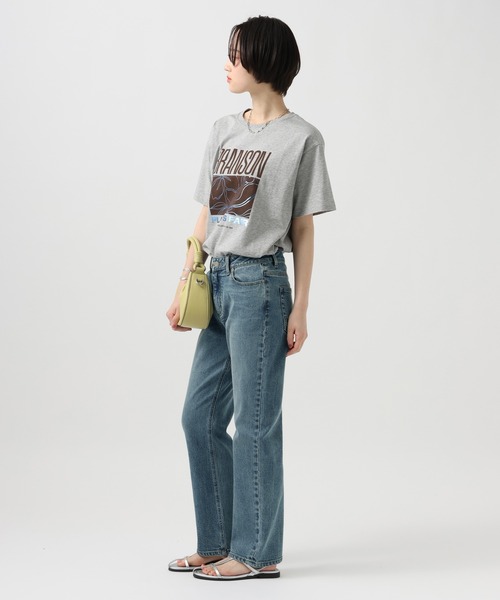 BAYFLOW（ベイフロー）の「[美脚見えシルエット]ベーシックストレートデニム（デニムパンツ・レディース・ブルー/ライトブルー・SMALL/MEDIUM）」の12枚目の写真