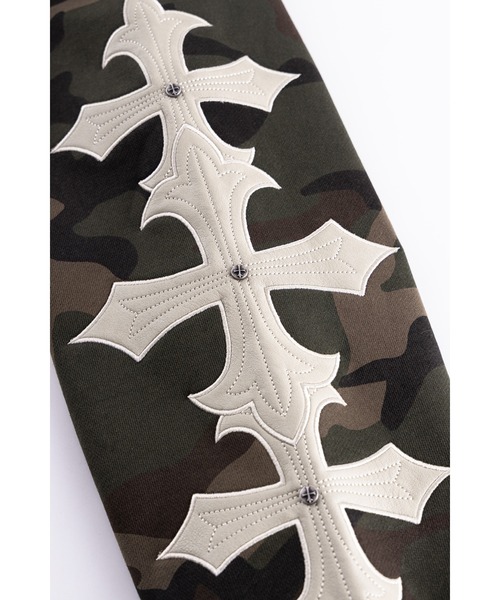 SUPPLIER（サプライヤー）の「ジップフーディ｜Camouflage Cross Leather Patch Zip Hoodie｜SUPPLIER（パーカー・メンズ・グリーン系カモフラージュ/グレー系カモフラージュ・MEDIUM/LARGE/X-LARGE/SMALL）」の7枚目の写真