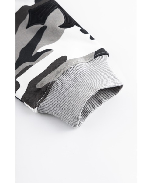 SUPPLIER（サプライヤー）の「ジップフーディ｜Camouflage Cross Leather Patch Zip Hoodie｜SUPPLIER（パーカー・メンズ・グリーン系カモフラージュ/グレー系カモフラージュ・MEDIUM/LARGE/X-LARGE/SMALL）」の14枚目の写真