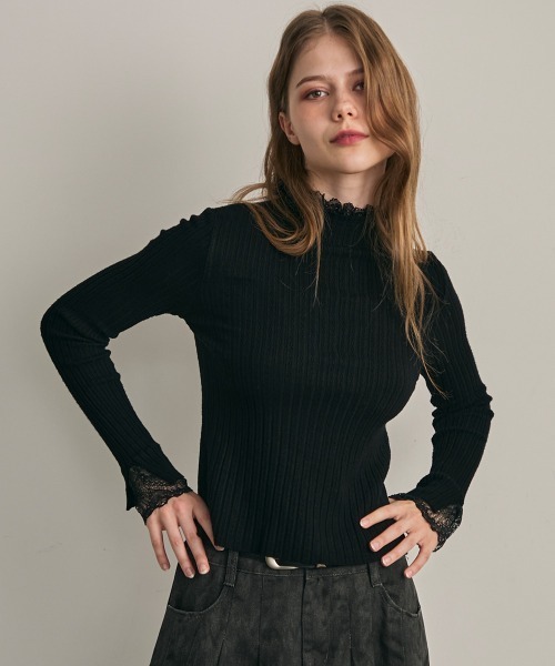 Clum(クルム)の「レースフリルレイヤードニットトップス(ニット/セーター・レディース・ホワイト/ナチュラル/ブラック・FREE)」の5枚目の写真