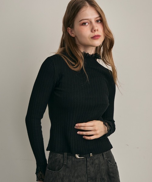 Clum(クルム)の「レースフリルレイヤードニットトップス(ニット/セーター・レディース・ホワイト/ナチュラル/ブラック・FREE)」の7枚目の写真