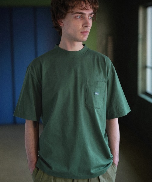 Bukta(バクタ)の「グラスポケット半袖T(Tシャツ/カットソー・メンズ・グリーン/オフホワイト/サックスブルー/ブラック・X-LARGE/LARGE/MEDIUM)」の1枚目の写真
