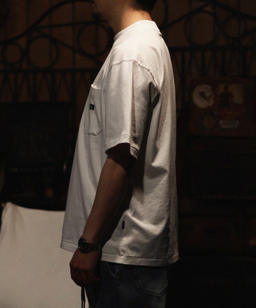 Bukta(バクタ)の「グラスポケット半袖T(Tシャツ/カットソー・メンズ・グリーン/オフホワイト/サックスブルー/ブラック・X-LARGE/LARGE/MEDIUM)」の16枚目の写真