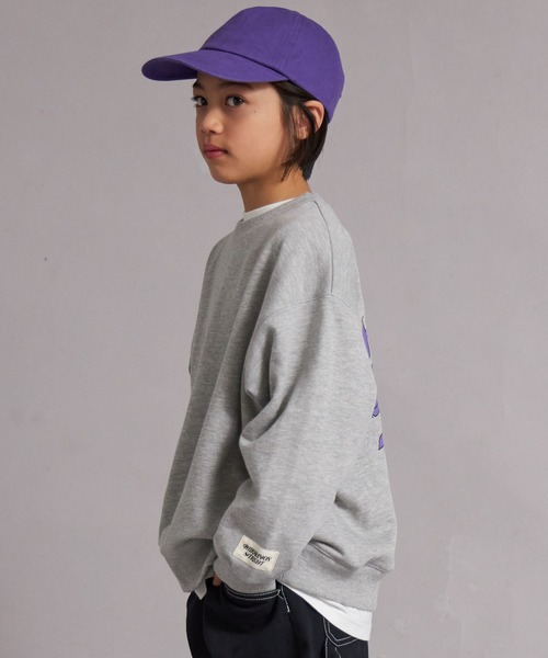 PAIRMANON STREET（ペアマノンストリート）の「裏毛 バックプリント ロゴ  スウェット トレーナー【PAIRMANON STREET】（スウェット・キッズ・グレー/ブルー/ブラック/グレー系その他/レッド・100/110/120/130/140/150/160/90）」の16枚目の写真