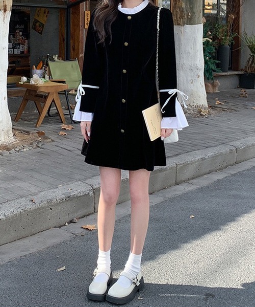 フリルネック ゴールドボタン クラシカルミニワンピース / 韓国