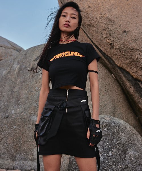 FANYOUNG（ファンヤング）の「カーゴラップミニスカート（スカート・レディース・その他・SMALL/MEDIUM）」の3枚目の写真