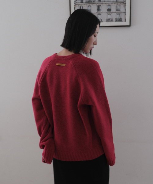320SHOWROOM(320ショールーム)の「Raglan V-Neck Loose Fit Knit Pullover Red(ニット/セーター・レディース・レッド・FREE)」の2枚目の写真